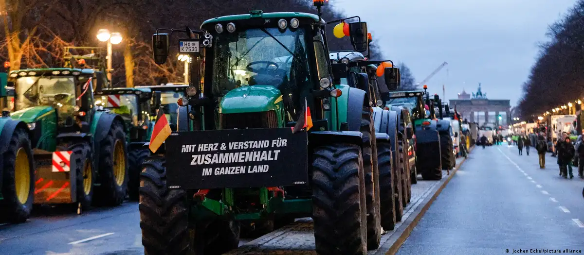 Traktorenprotest in Berlin: Landwirte fordern Erhalt der Dieselsubventionen